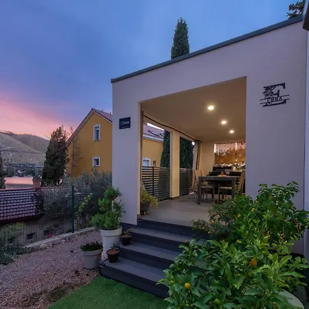 Mobilna Kucica Emma, Kamp Vala Campingplatz Grebaštica