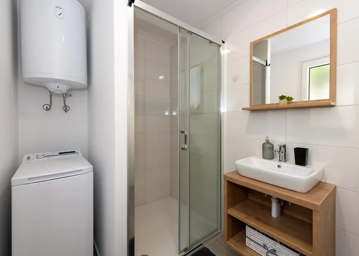 Mobilna Kucica Emma, Kamp Vala Camping *