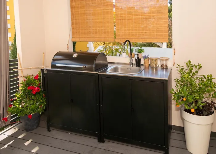 Mobilna Kucica Emma, Kamp Vala * Grebaštica