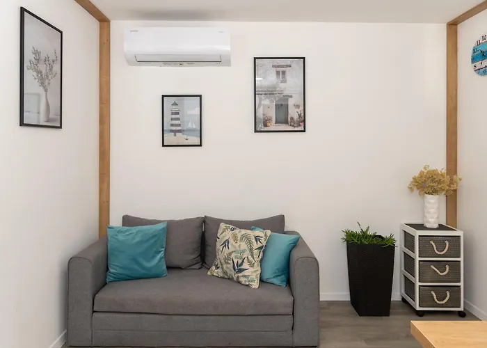 Mobilna Kucica Emma, Kamp Vala Grebaštica