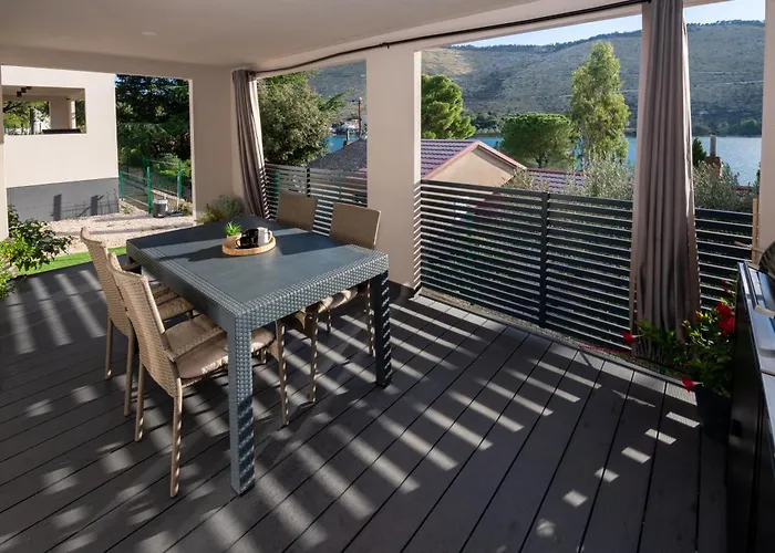 Camping Mobilna Kucica Emma, Kamp Vala *