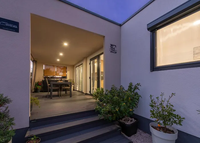 Camping Mobilna Kucica Emma, Kamp Vala Grebaštica